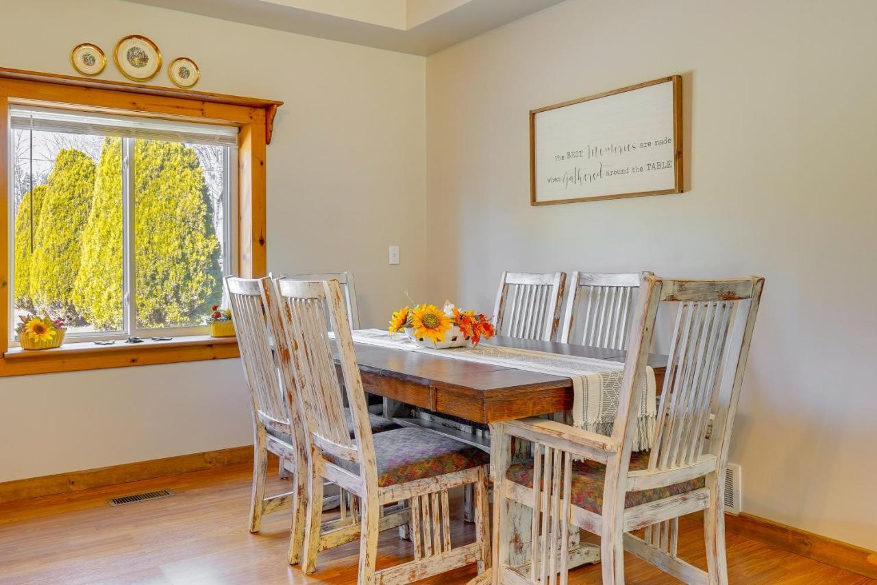 Villa Hocking Hills Hideaway With Hot Tub And Fire Pit! Logan Exterior foto